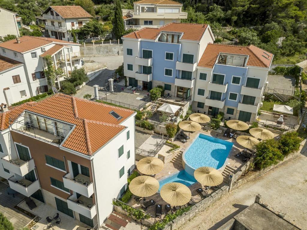 Apartment Carica 斯拉汀 外观 照片