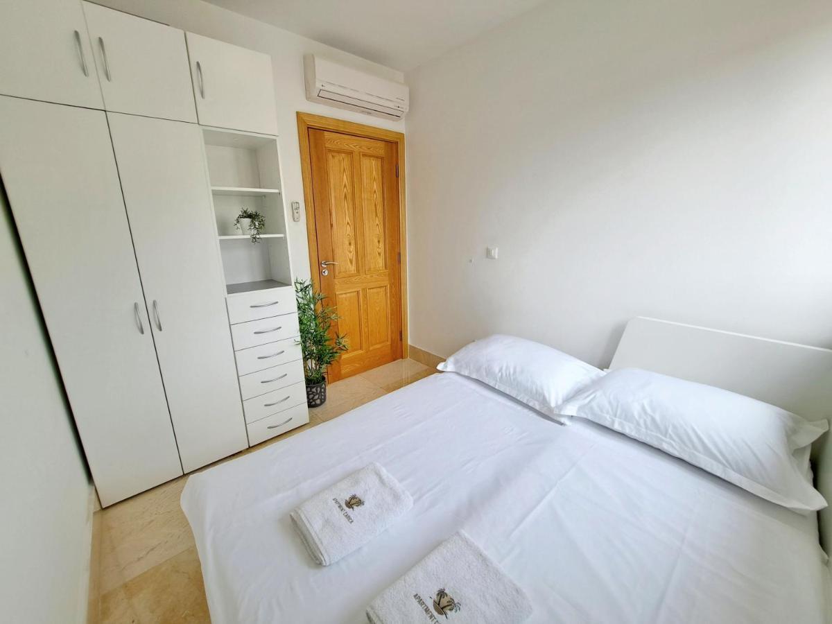 Apartment Carica 斯拉汀 外观 照片