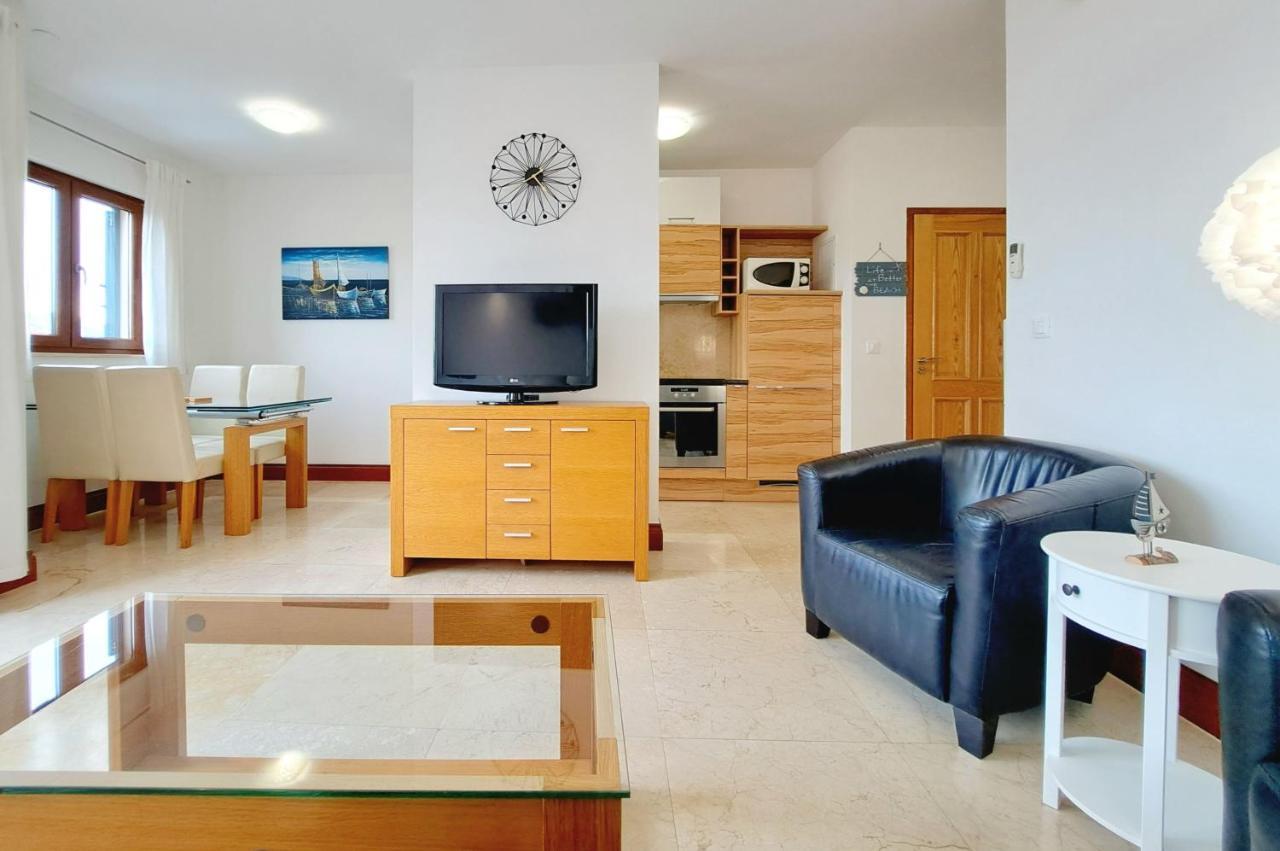 Apartment Carica 斯拉汀 外观 照片